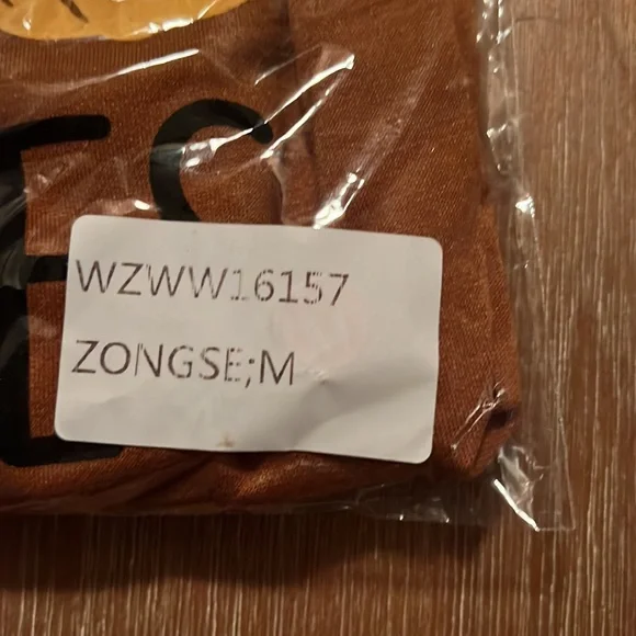 Fall sweater. Size M. New in bag. Burnt orange. - Picture 4 of 5